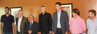 Fuenlabrada: El alcalde felicitó al filial de Baloncesto por su ascenso