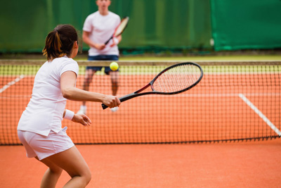 El tenis es el deporte que más incrementa la esperanza de vida